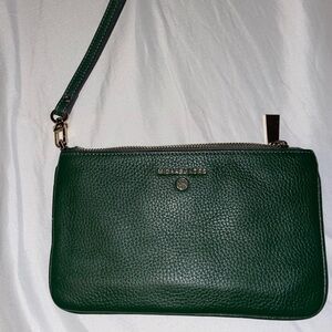 Michael Kors Forest Green Wristlet